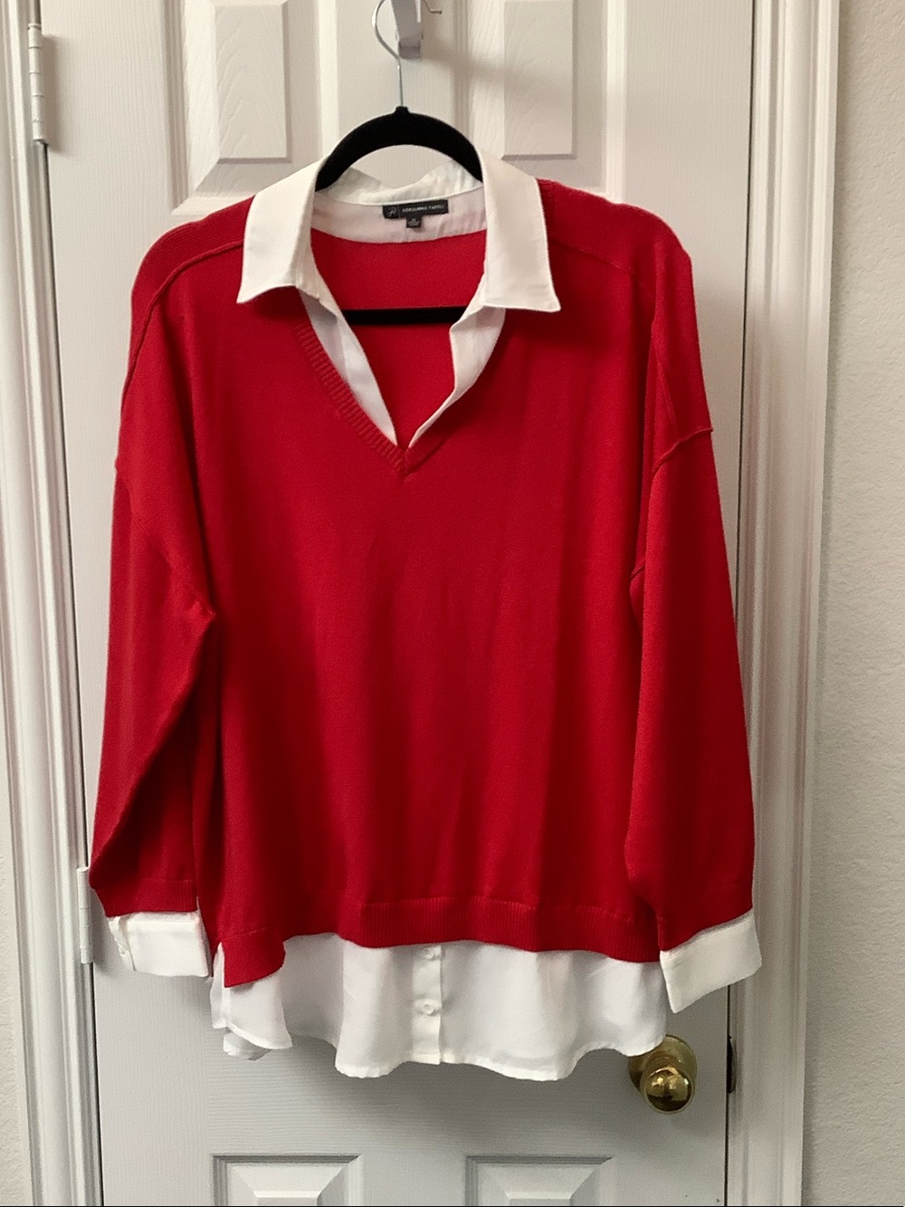 Adrianna Papell Red Layered V‑Neck Sweater with White Shirt Hem XL